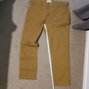 Taylor Stitch Chino
